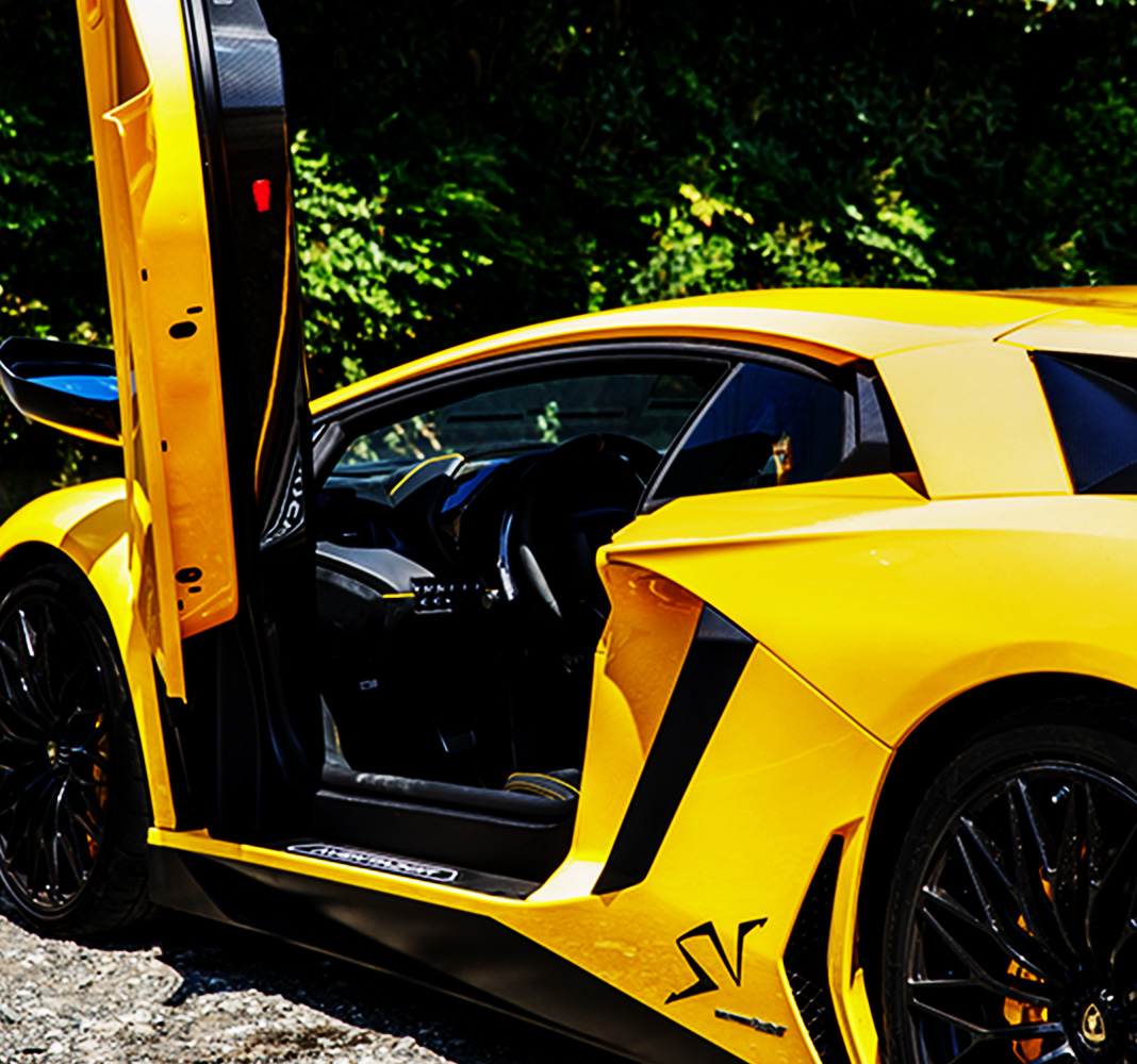 ランボルギーニ・アヴェンタドールLP750-4 スーパーヴェローチェ